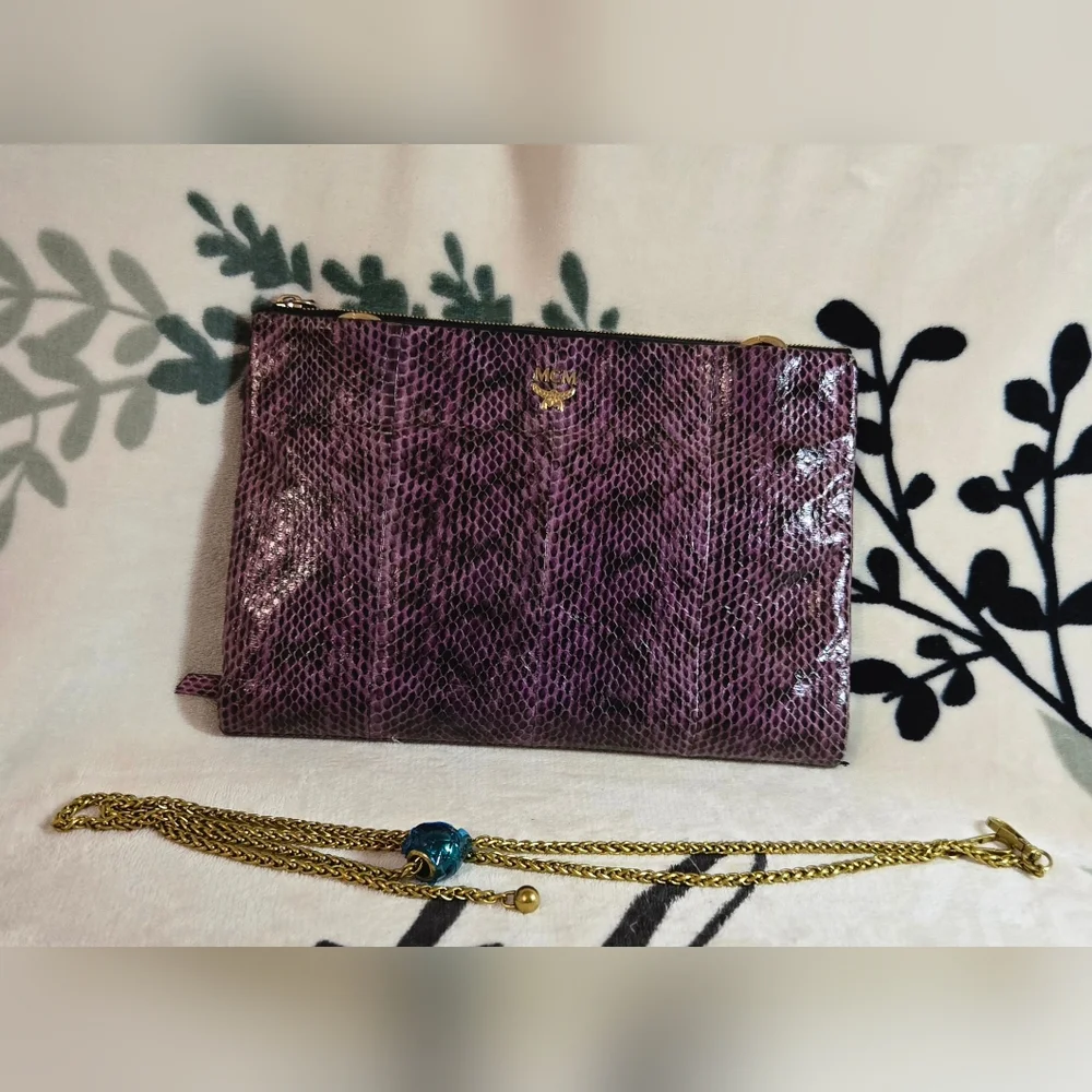 💯 Authentic Rare MCM Muti-Way Clutch (Made in Italy) - Picture 16 of 16